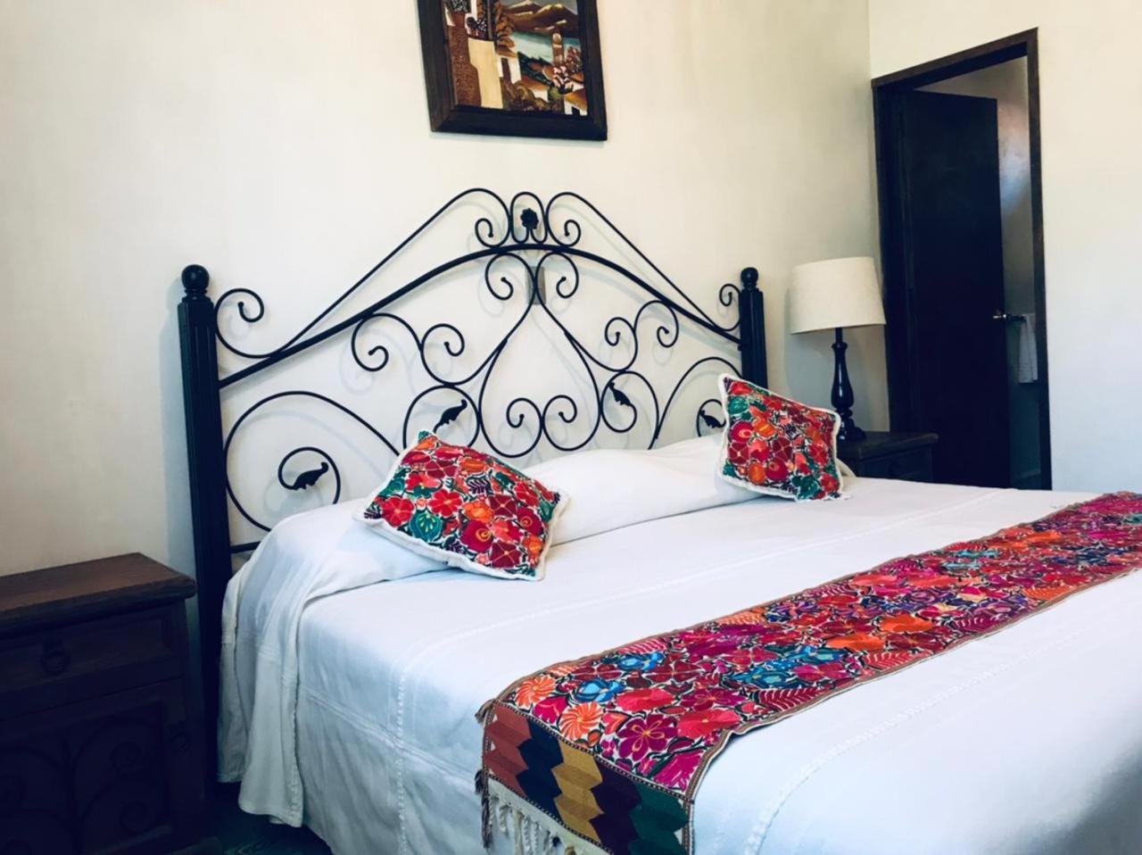 Posada Los Colorines Zinapécuaro de Figueroa Dış mekan fotoğraf